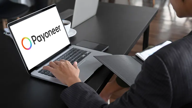 Как продолжать пользоваться Payoneer в России в 2026 году