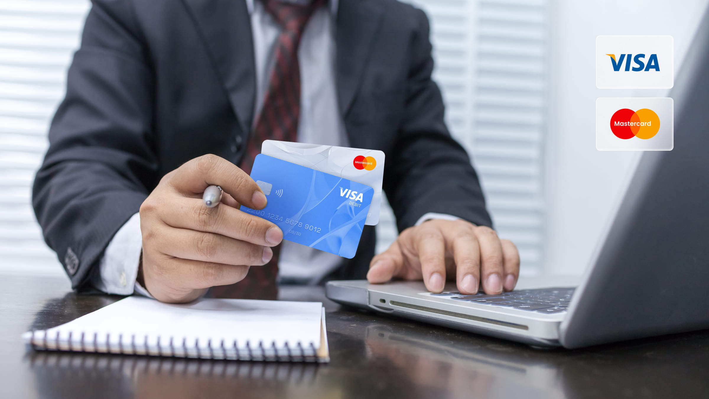 Карты VISA / MasterCard отличная альтернатива SWIFT.