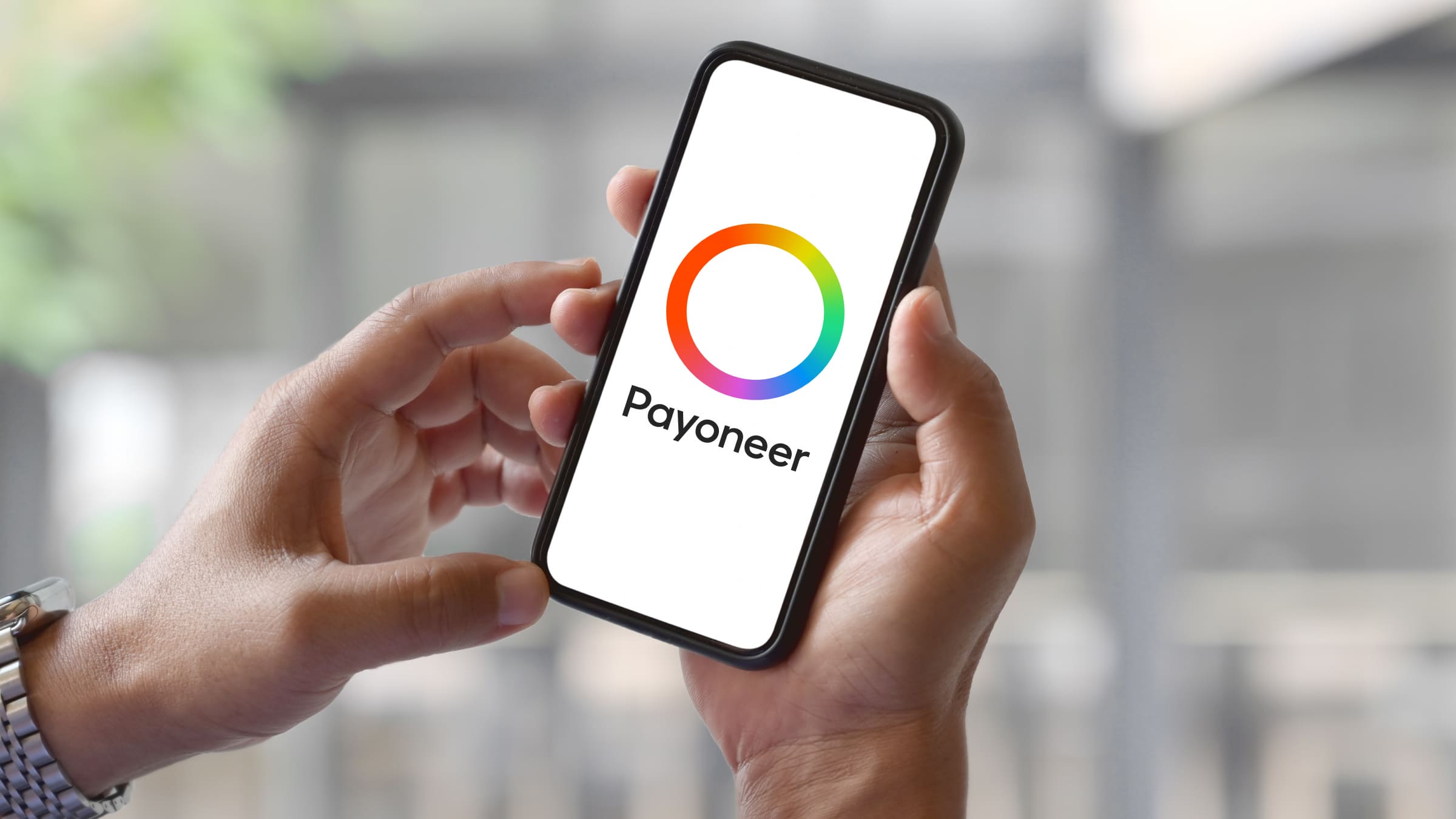 Payoneer позволяет бизнесу выводить деньги с баланса Apple Developer