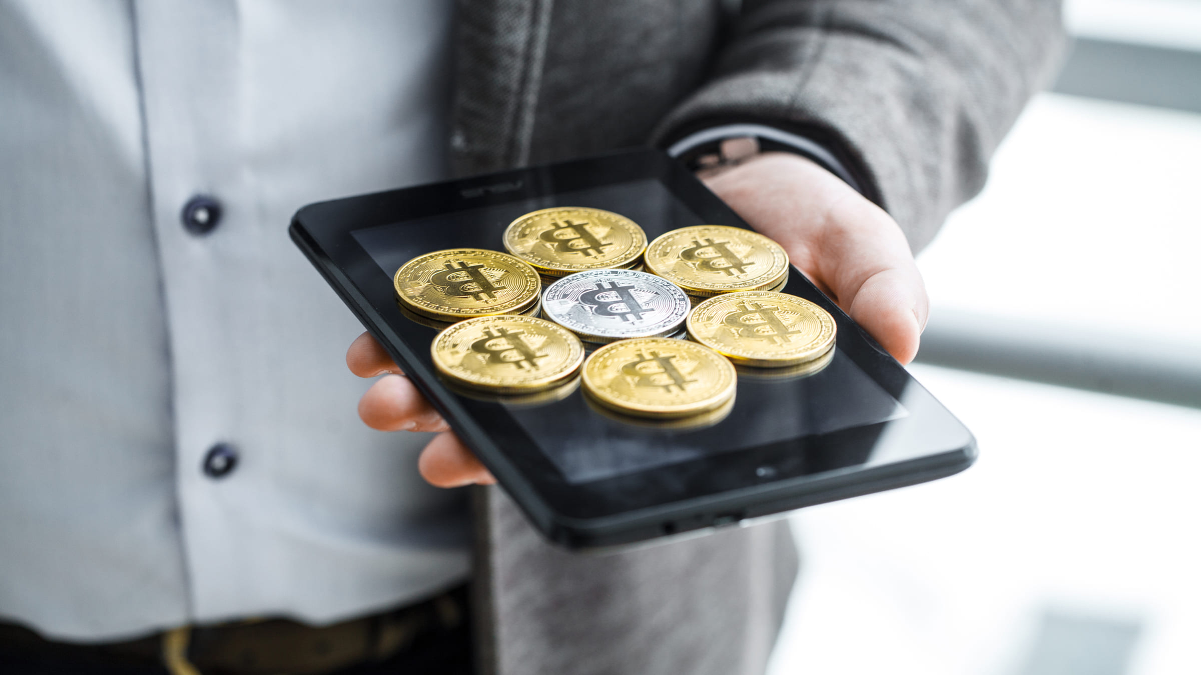 Криптопроцессинг позволяет принимать оплату в криптовалюте. 