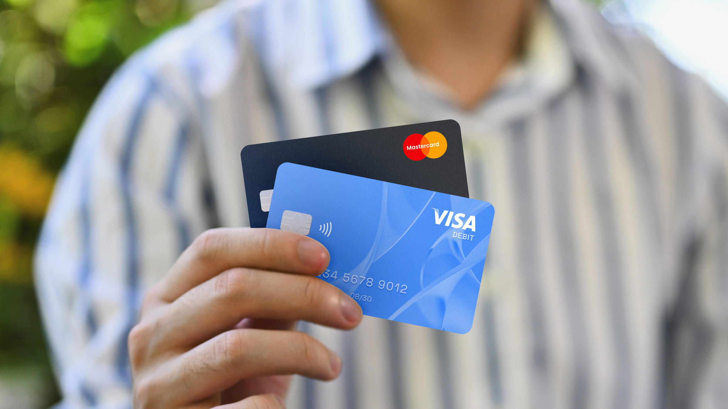 VISA и MasterCard обеспечивают надежные расчеты за границей