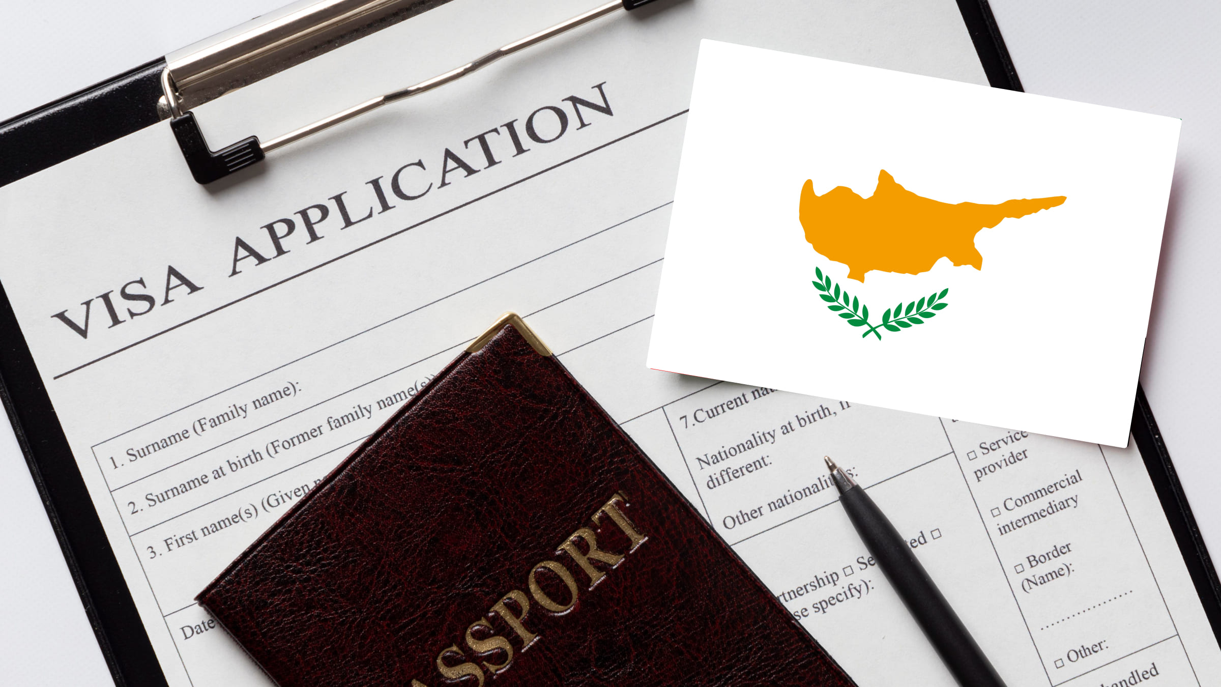 Digital Nomad Visa выдается иностранцам, живущим на Кипре и работающим удаленно.