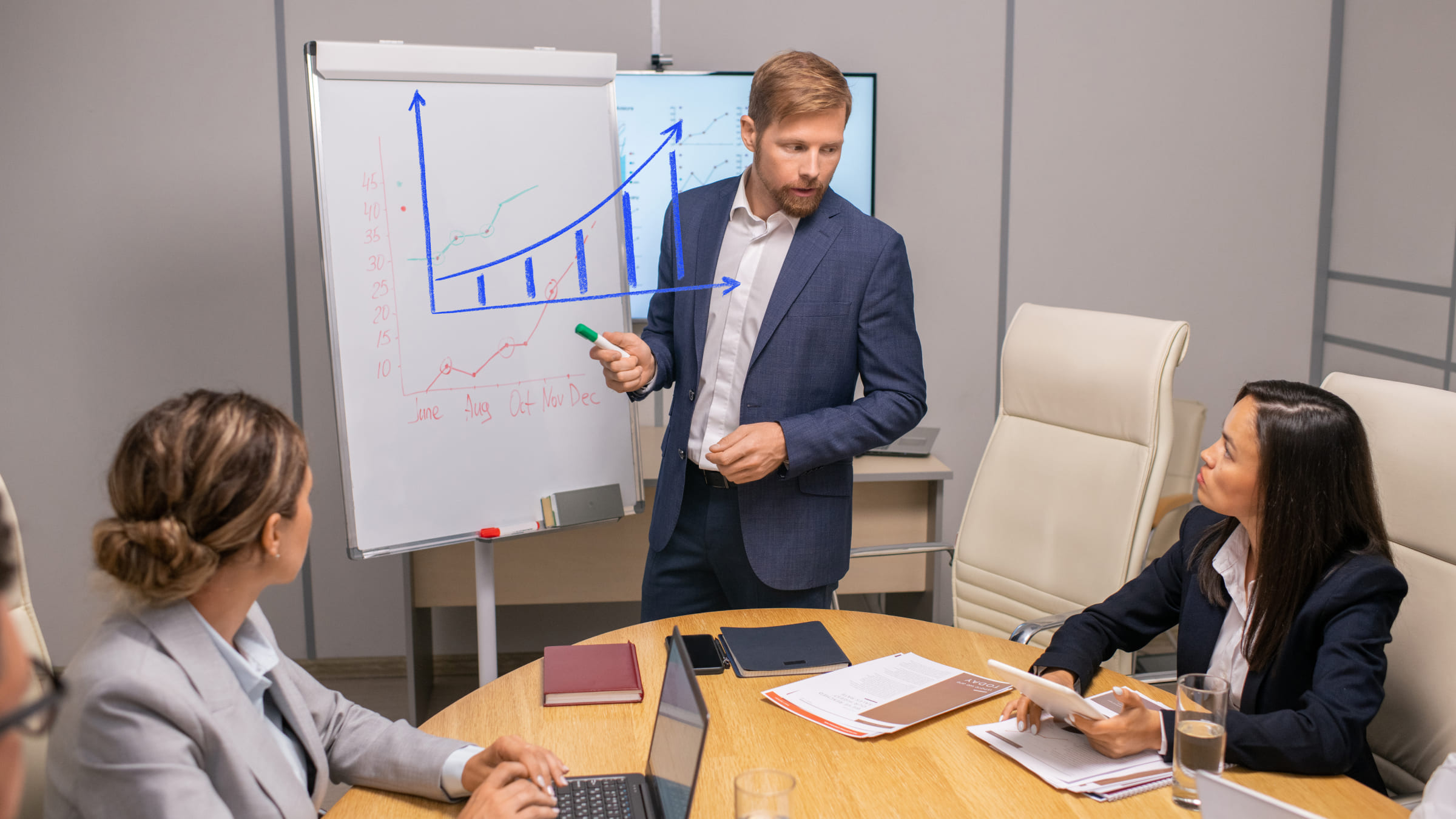 Есть наиболее привлекательные страны с точки зрения приобретения коммерческих площадей.