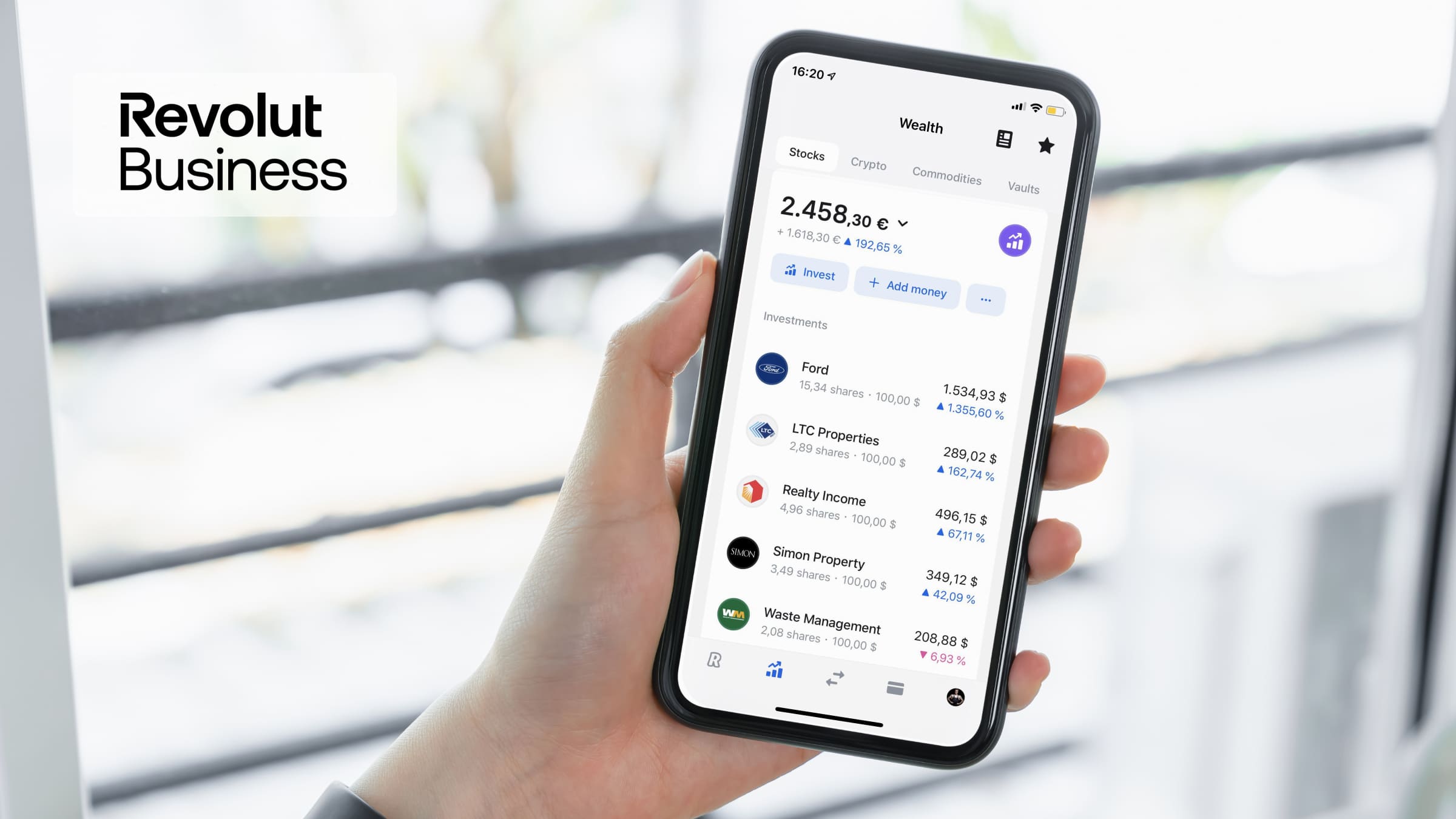 Для приема международных платежей предприниматели пользуются интернет-банкингом