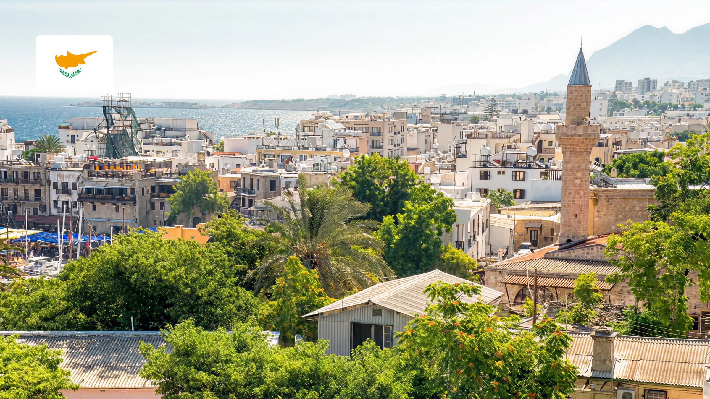Весной на Кипре мягкая погода и спокойный отдых у моря.