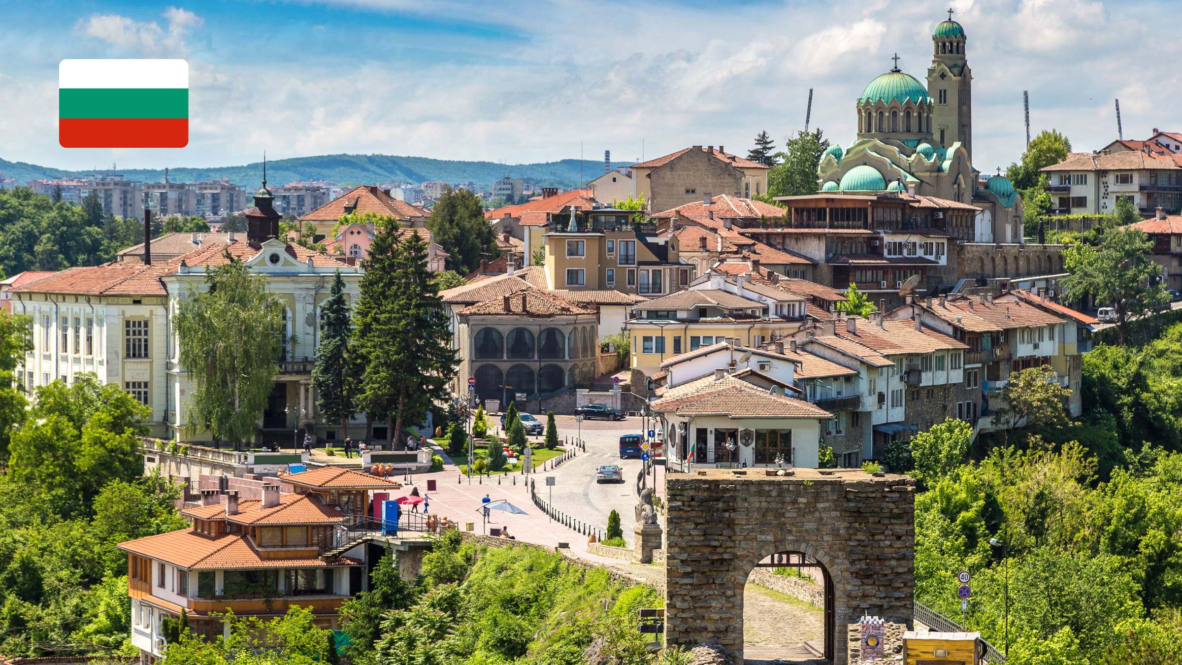 Отдых с детьми в Болгарии подойдет для спокойного семейного отпуска у моря.
