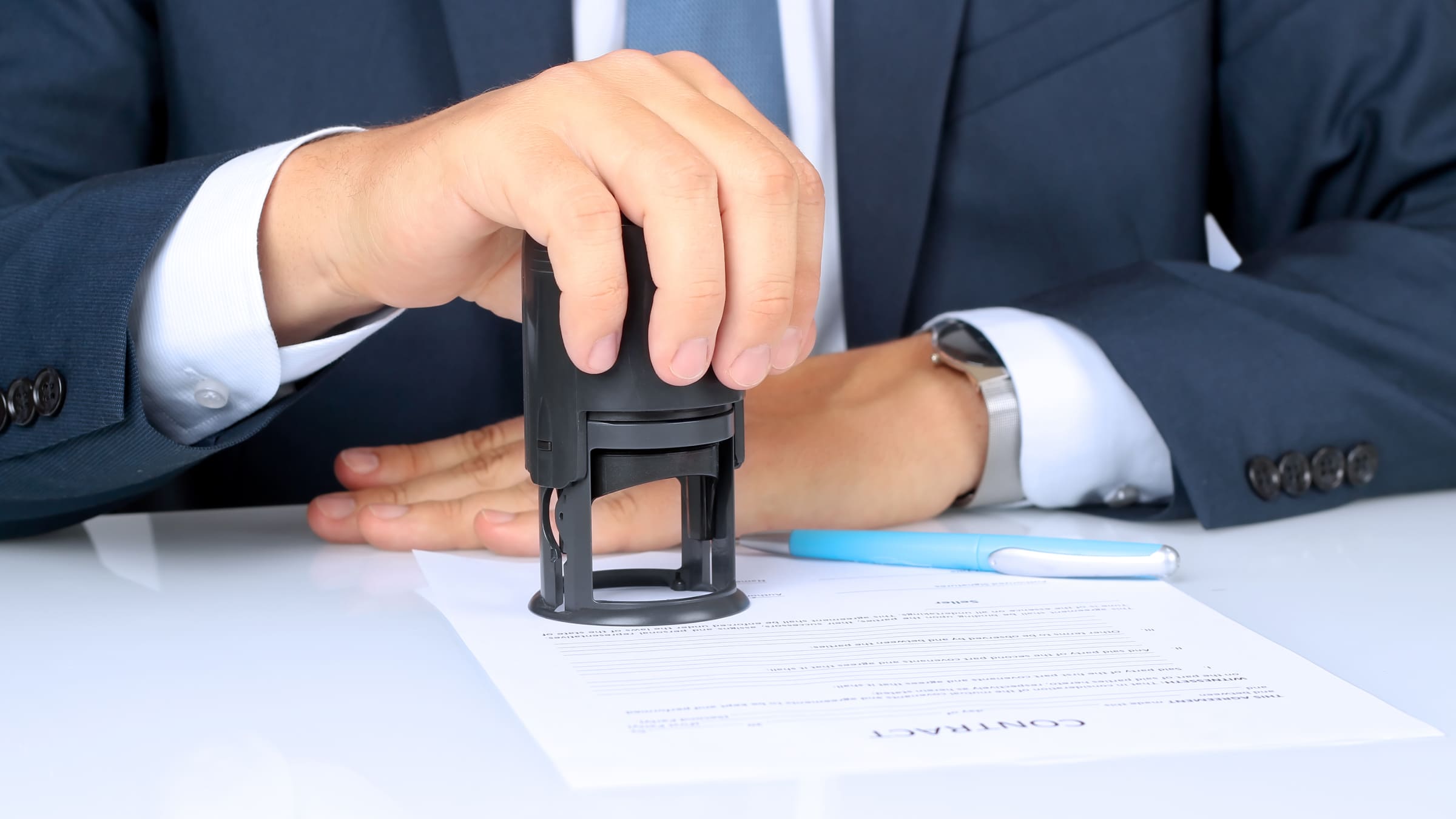 Открывать IT-компанию в ОАЭ лучше со специалистами