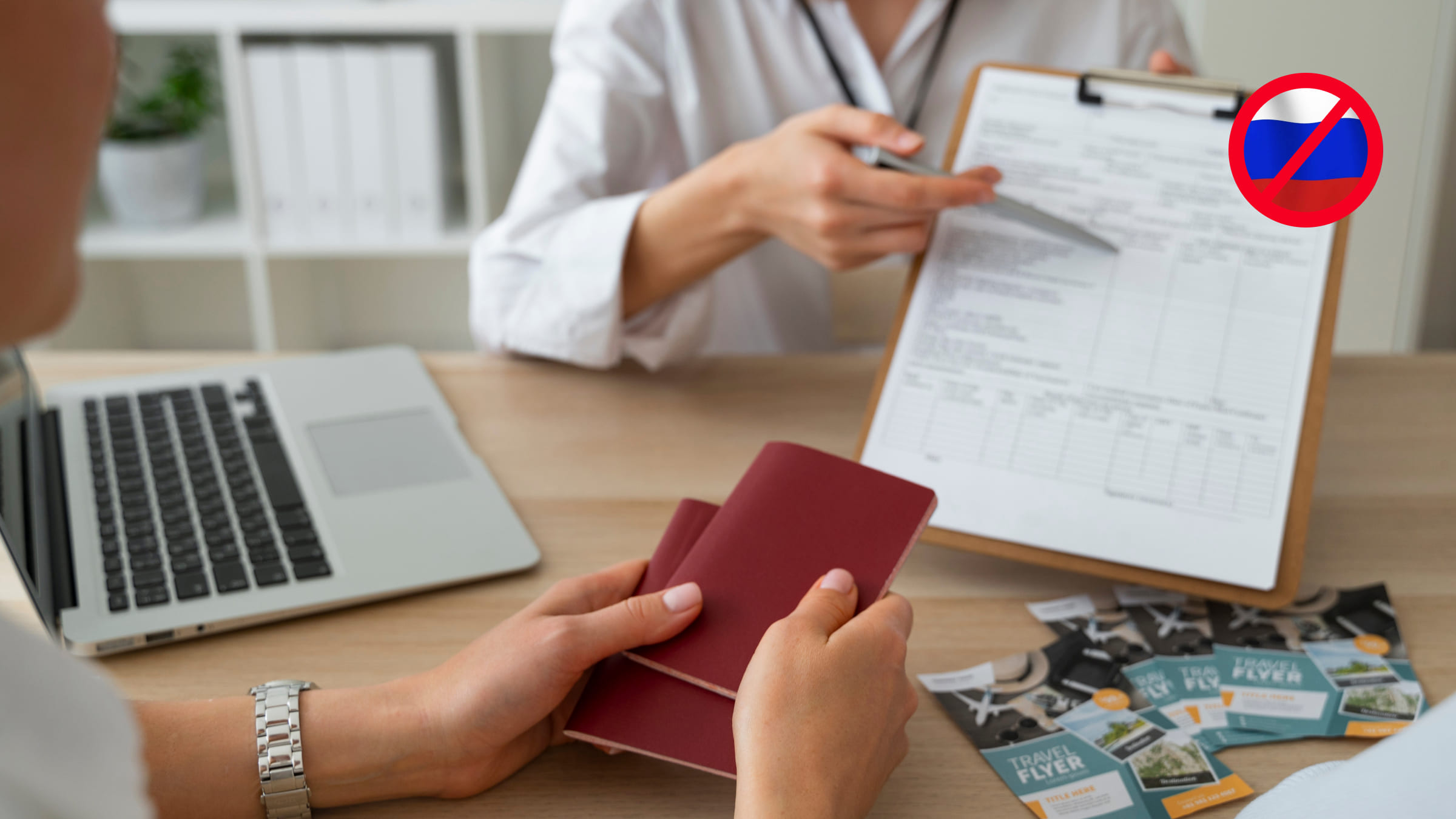 Ездить в Европу россиянам стало сложнее