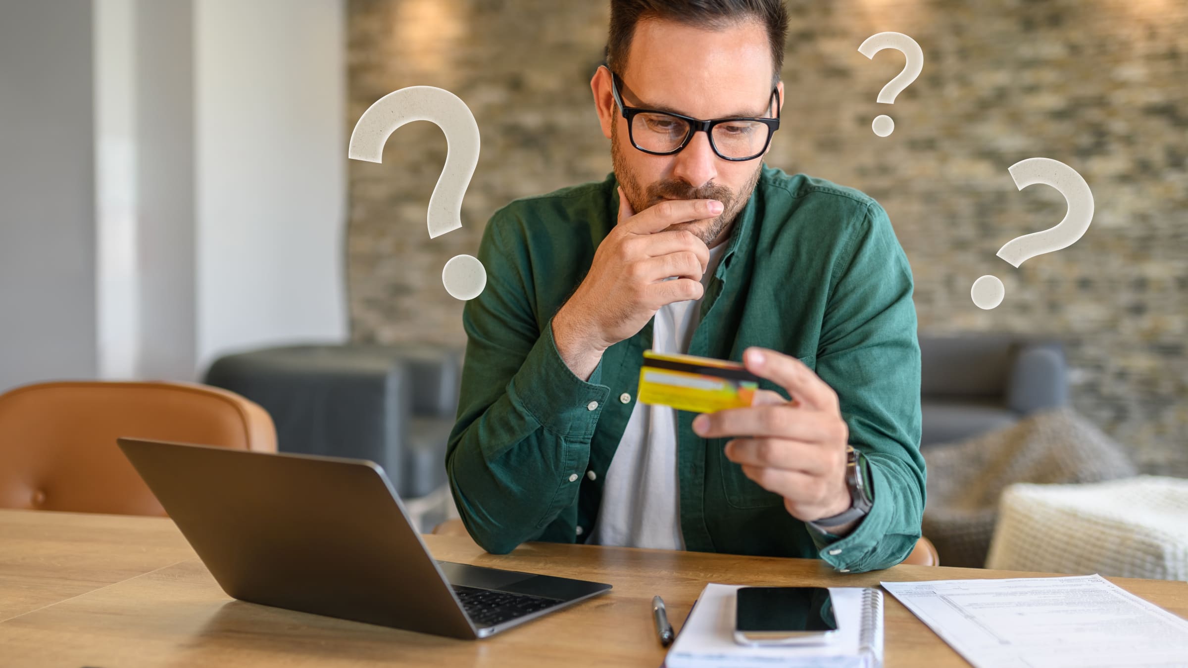 Выбирая между иностранной или виртуальной картой, учитывайте разные особенности