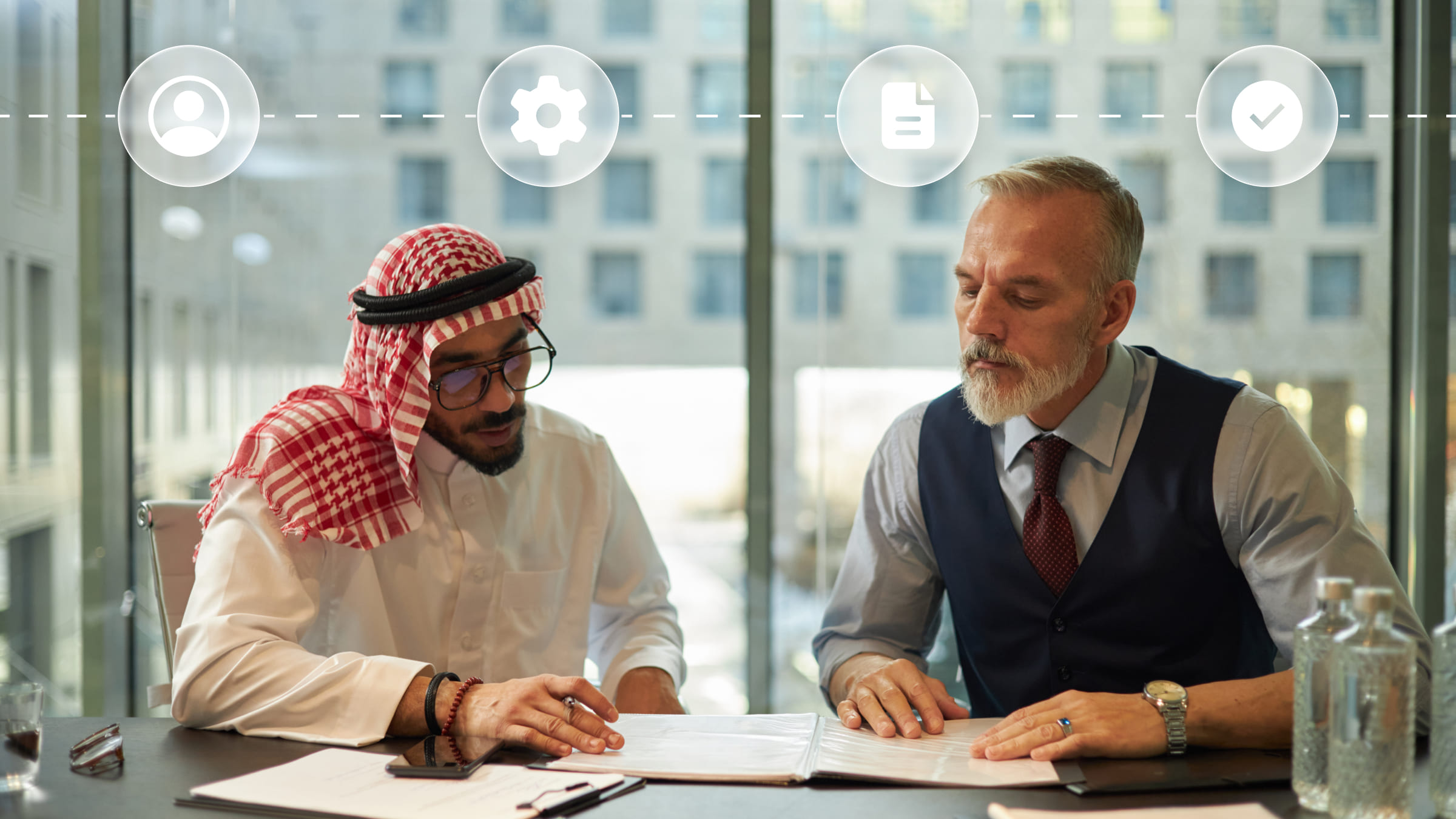 Для работы в ОАЭ необходимо зарегистрировать компанию и счет