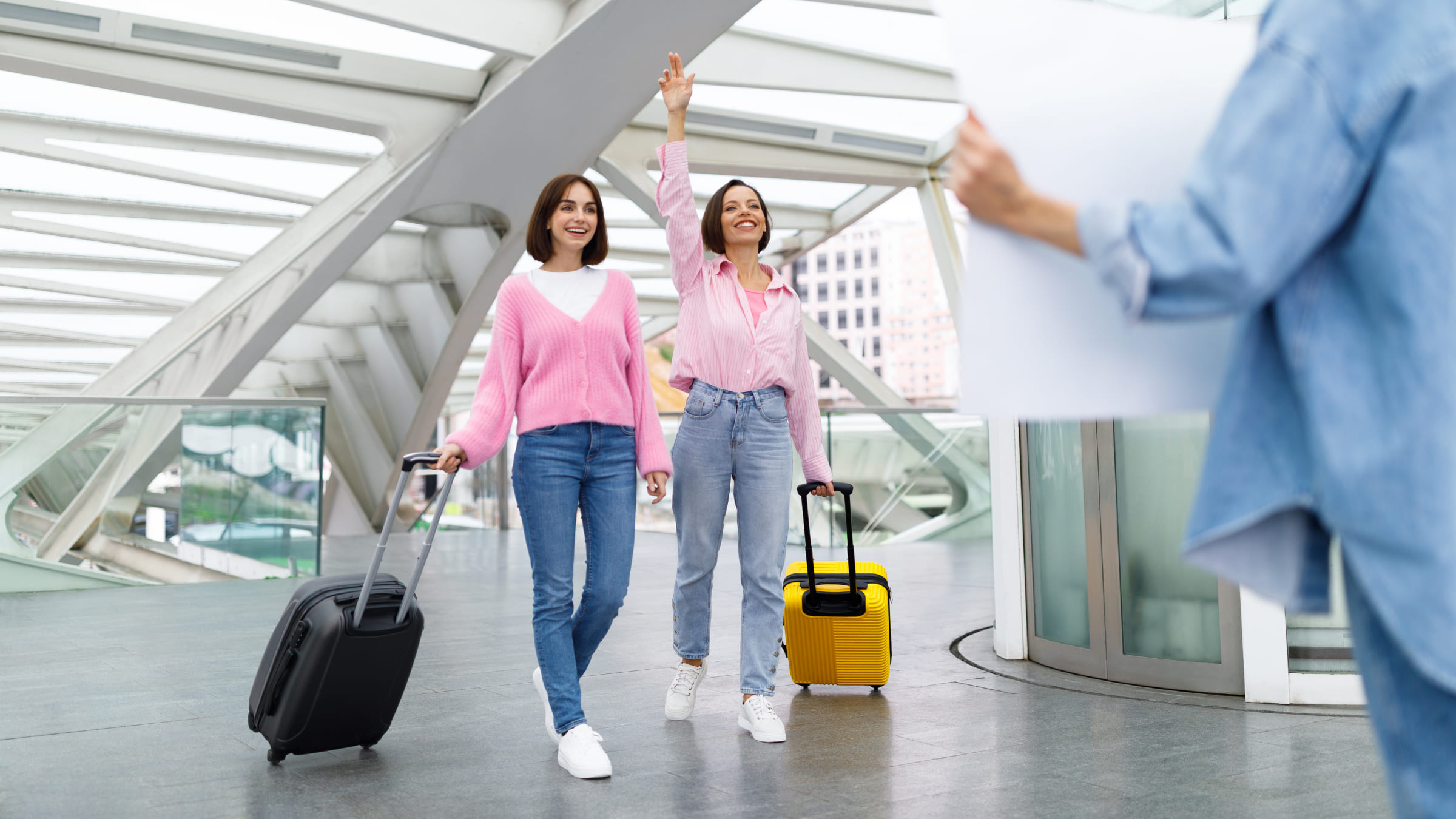 В стране транзита можно задержаться, чтобы посетить местные достопримечательности.